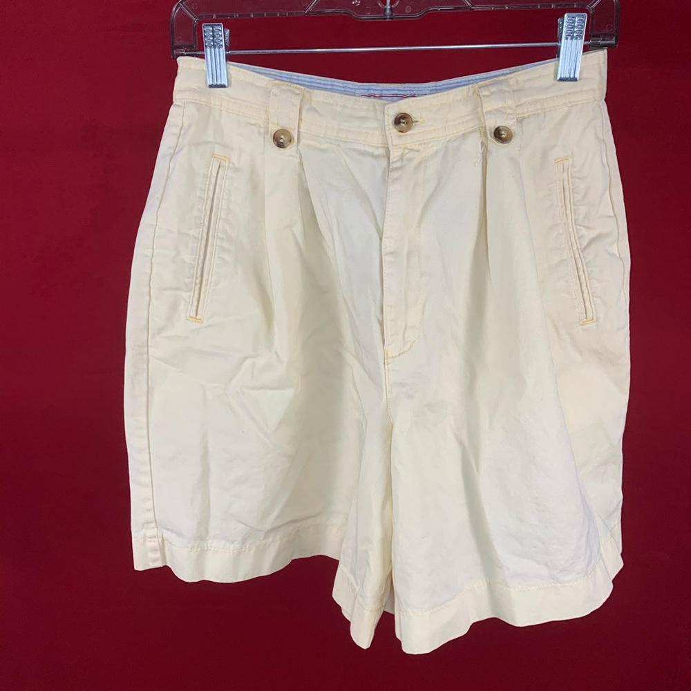 Short jeans